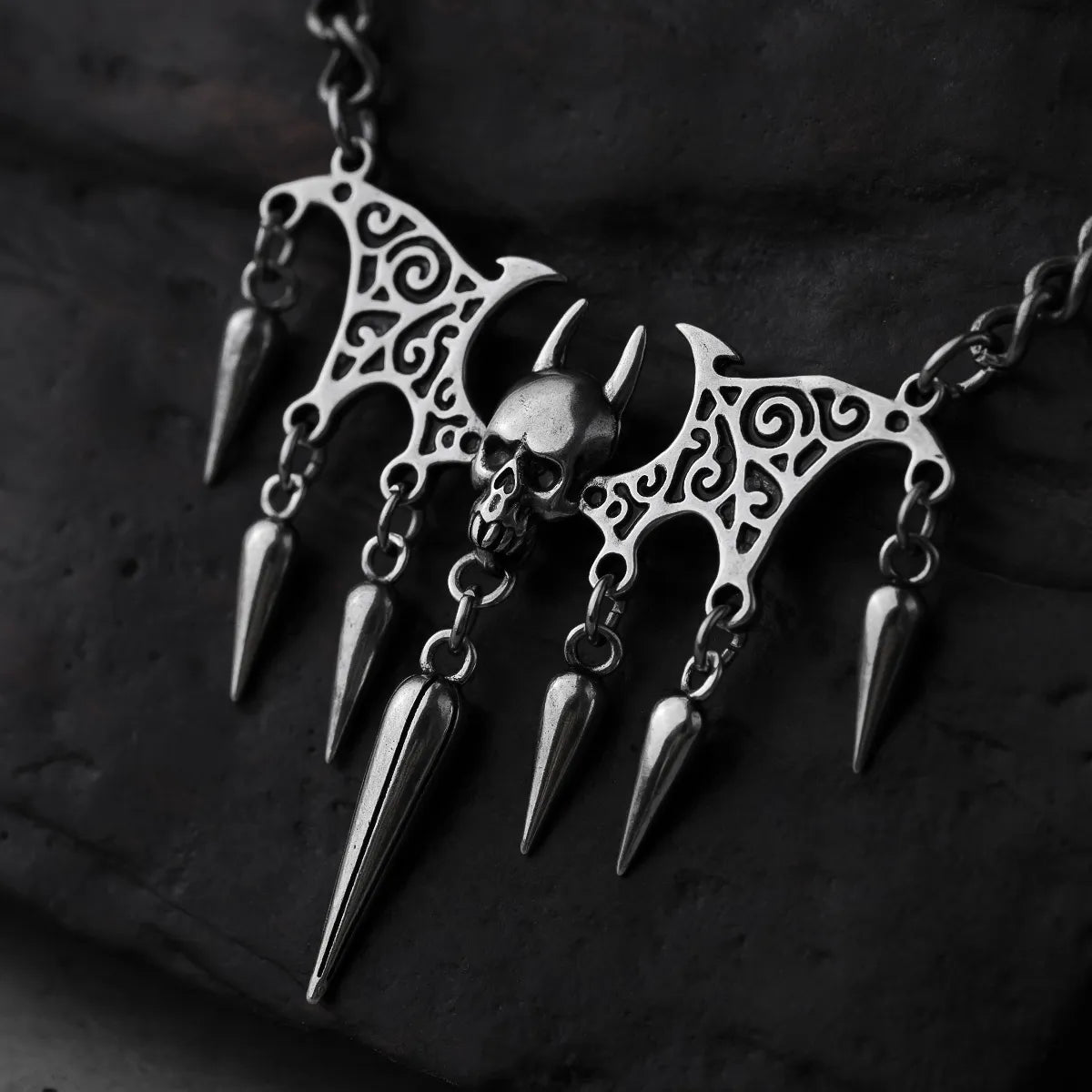SPIKED DEMON SKULL NECKLACE