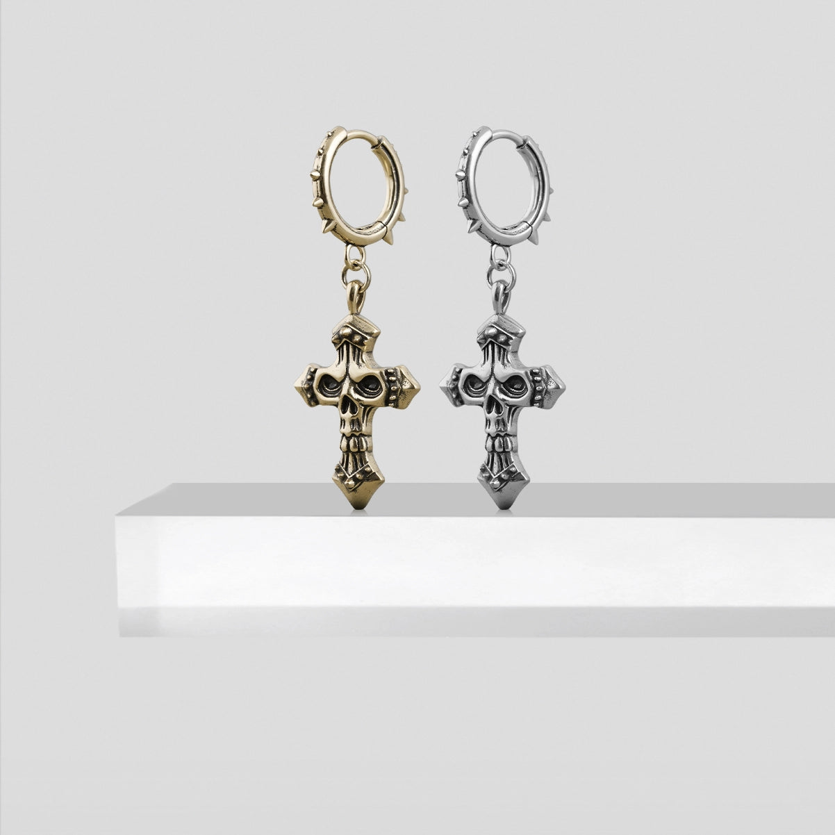 GOTHIC REBIRTH SKULL EARRINGS