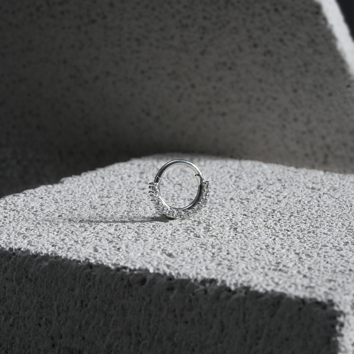 RADIANT CIRCLE SEPTUM CLICKER
