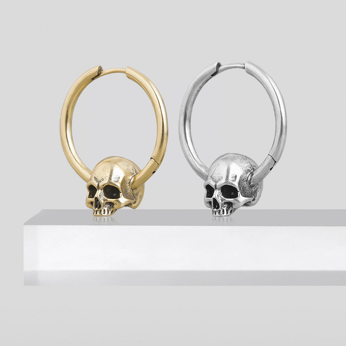 BOUCLES D'OREILLES CRÂNE BRAVE