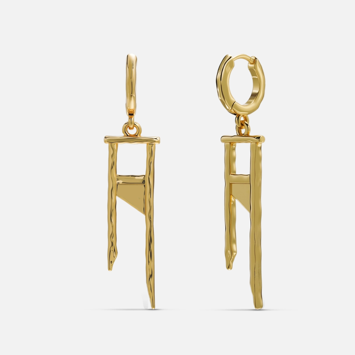 CHIC GUILLOTINE EARRINGS