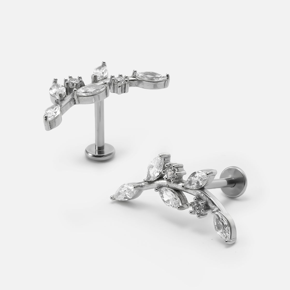 VERDANT WHISPER FLAT BACK STUD