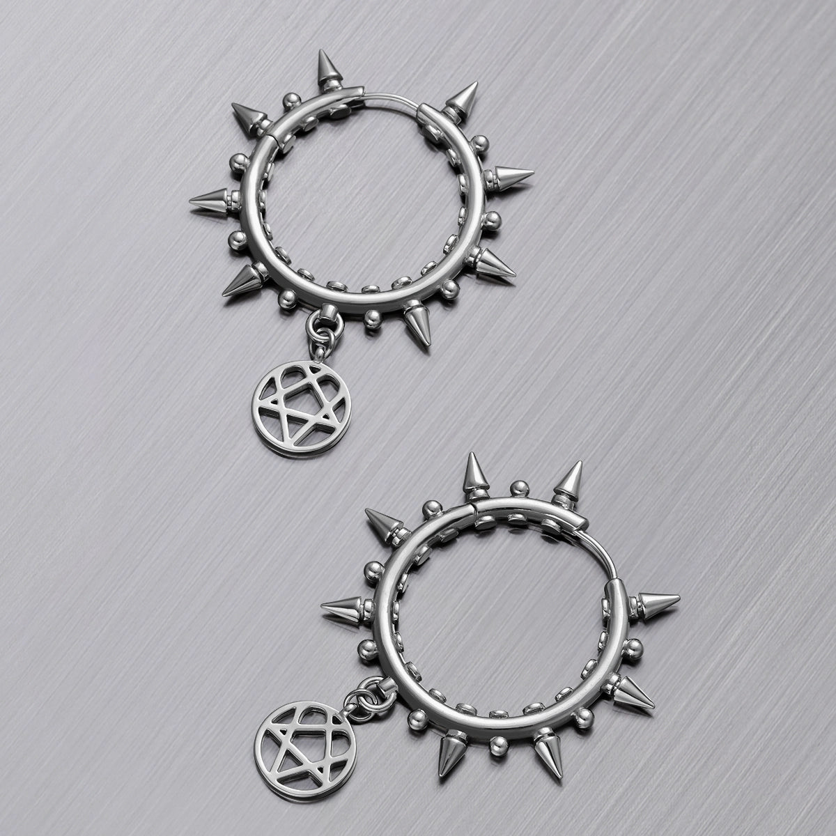 STAR SPIKE EARRINGS