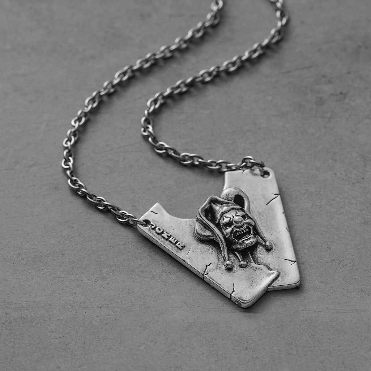 REBEL JESTER NECKLACE