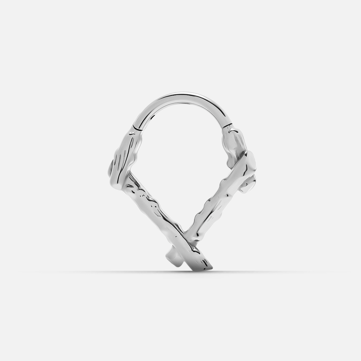 RUSTIC BRANCH SEPTUM CLICKER