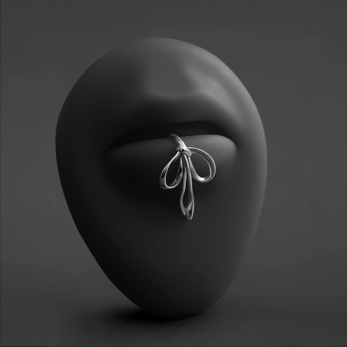 MORPH BLOOM LIP CUFF