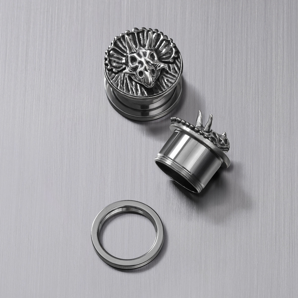 TRICERATOPS CREST PLUGS