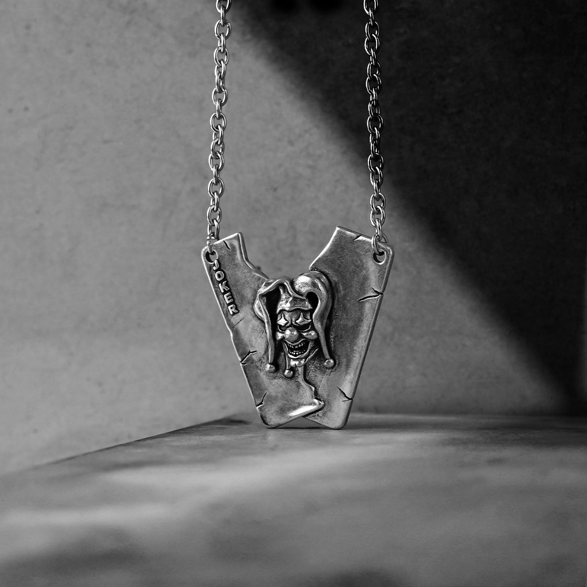 REBEL JESTER NECKLACE