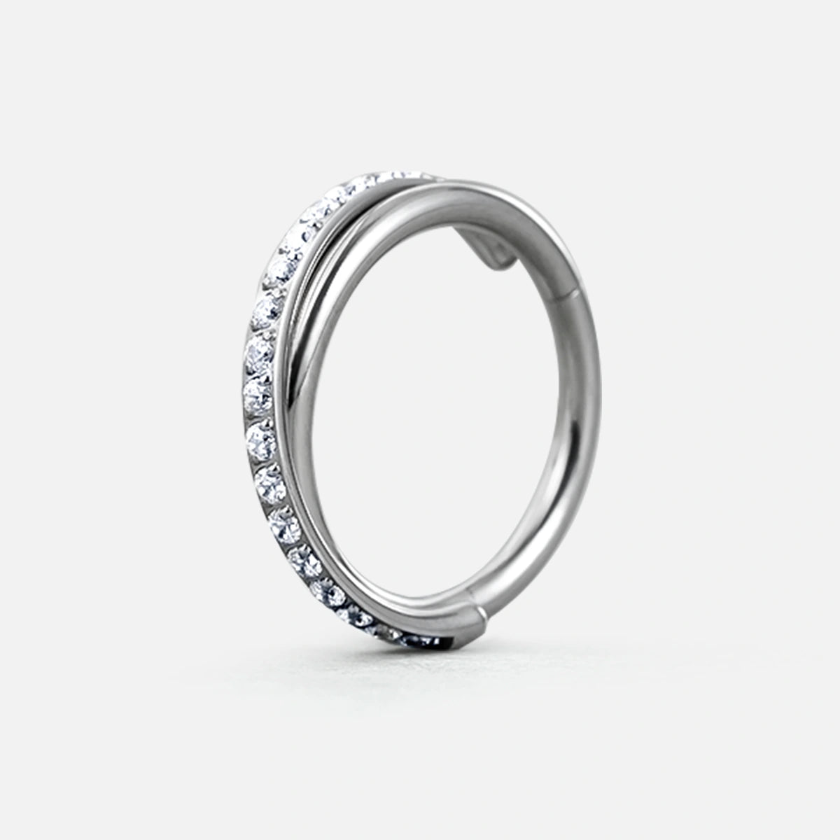 ENTWINED CRYSTAL TITANIUM SEPTUM CLICKER