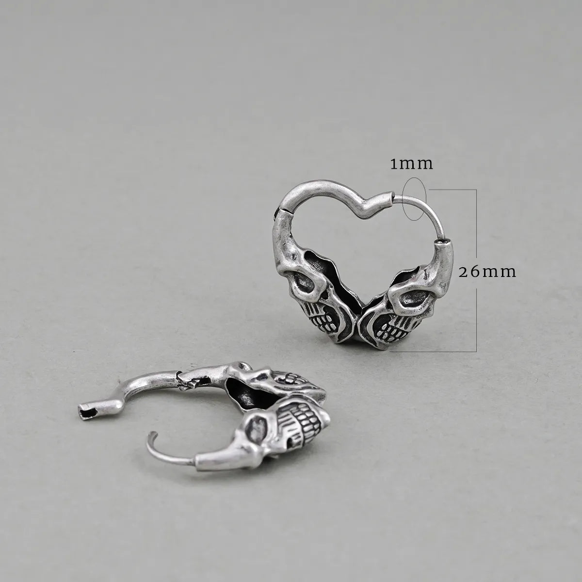 HEART SKULL EARRINGS