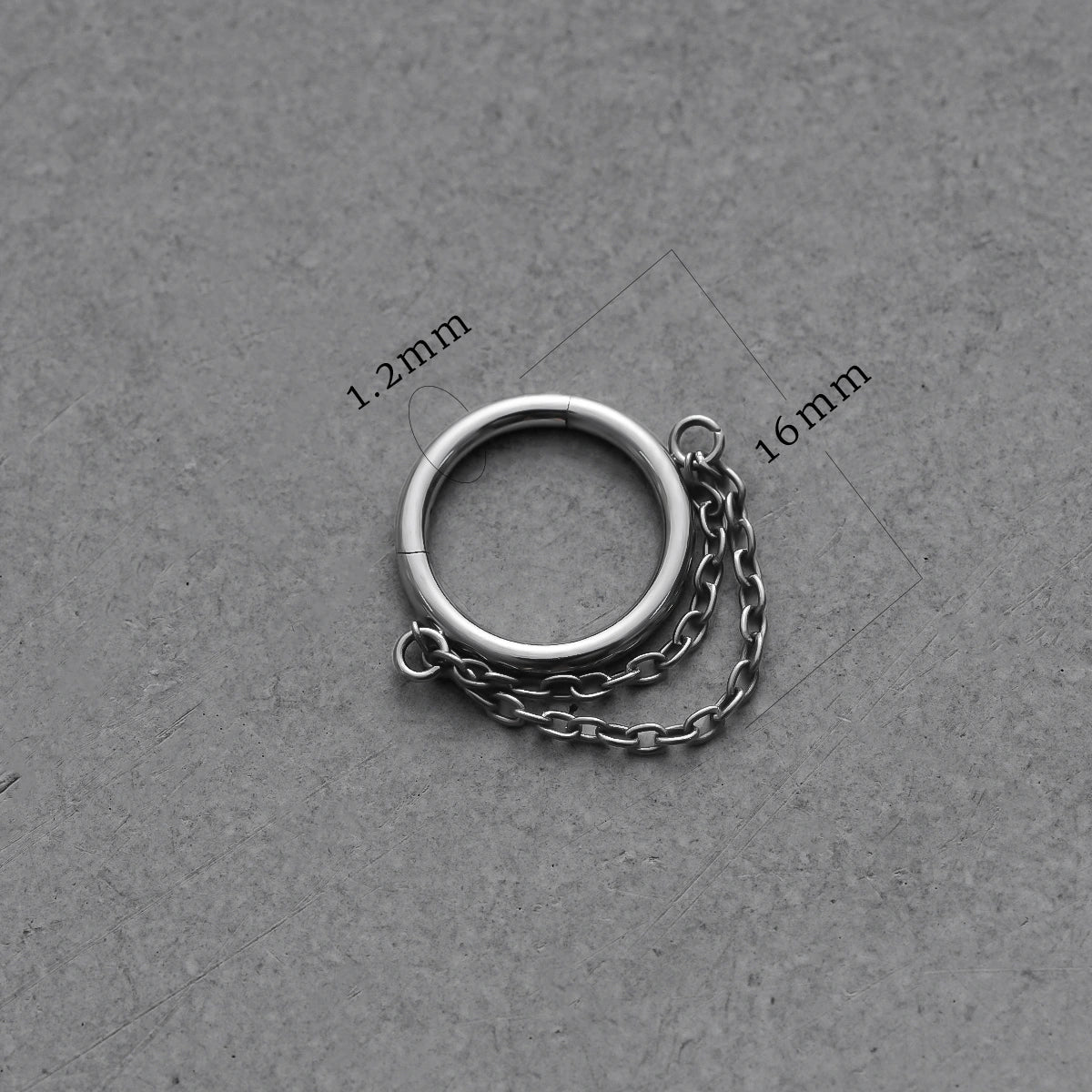 CHAIN HARMONY TITANIUM SEPTUM CLICKER