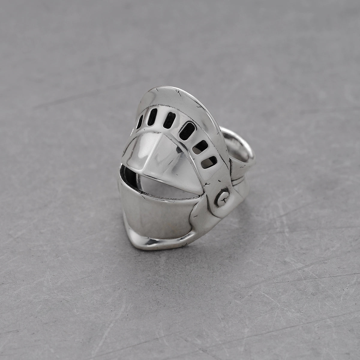 KNIGHT GUARD RING
