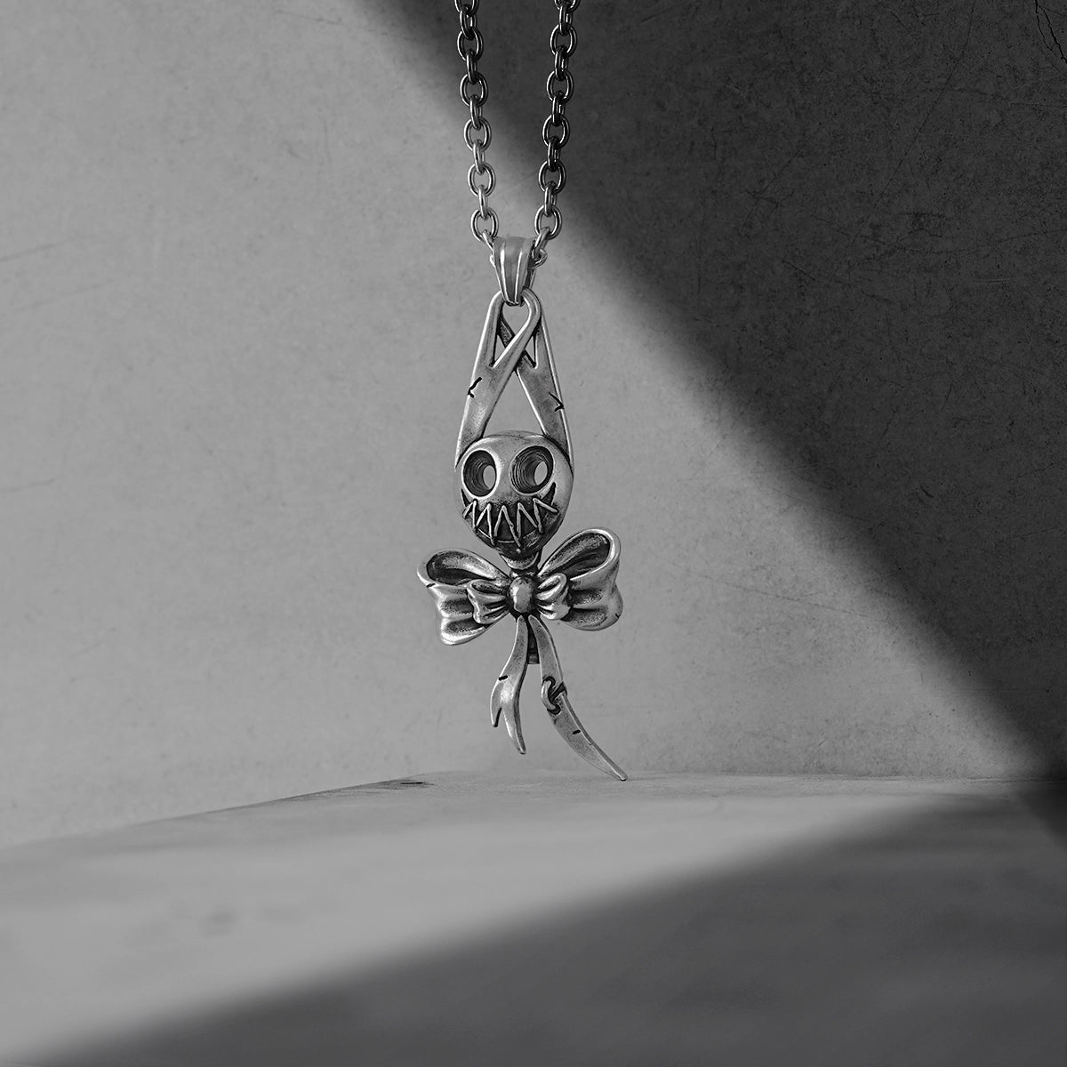 BOWTIE RABBIT NECKLACES