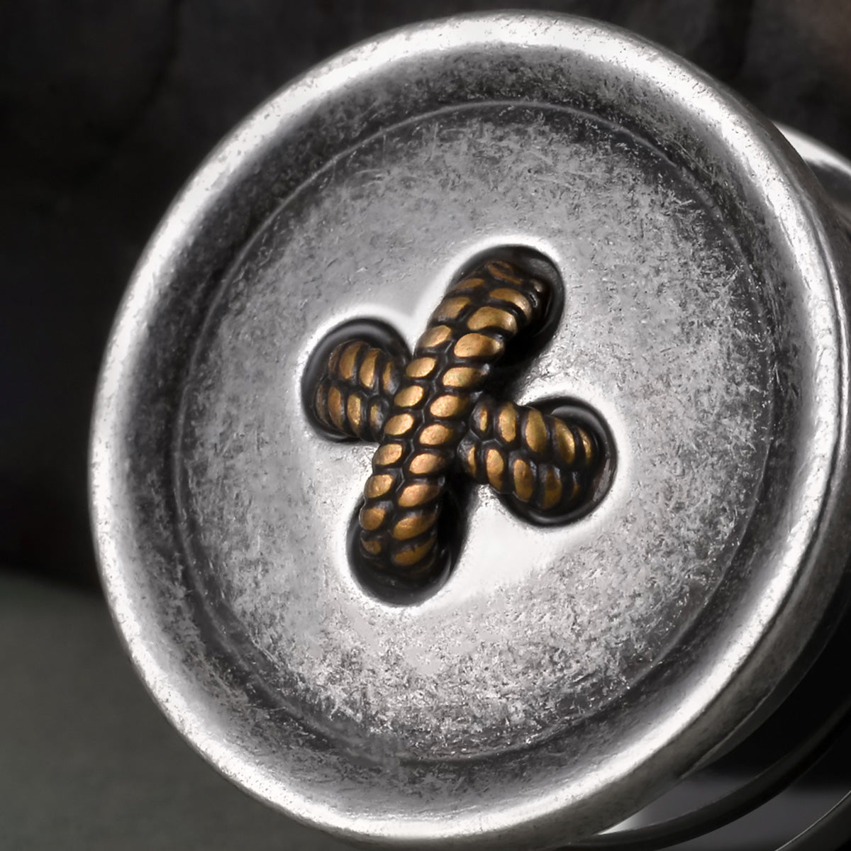 Prises bouton vintage