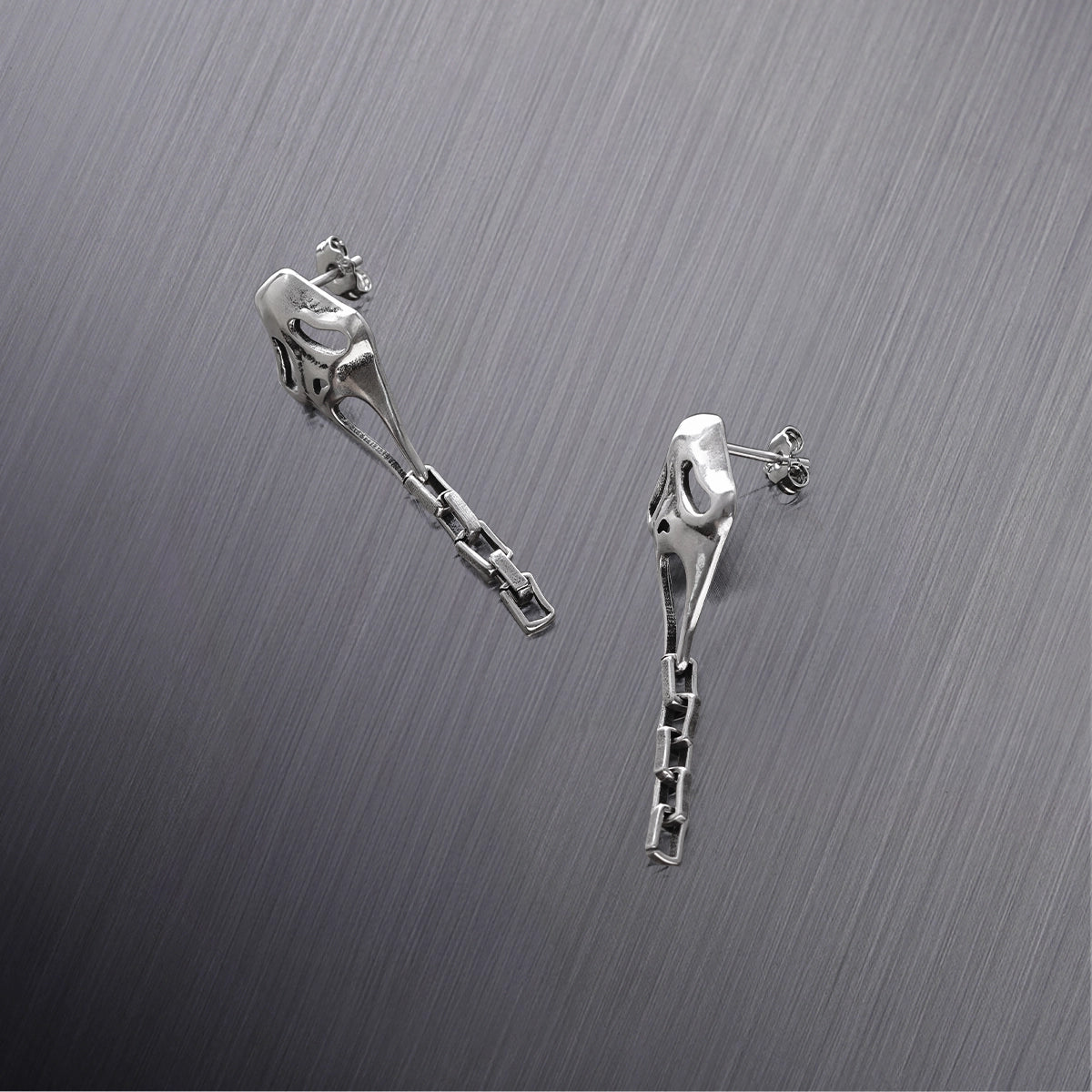 SKULL CHAIN EARRINGS