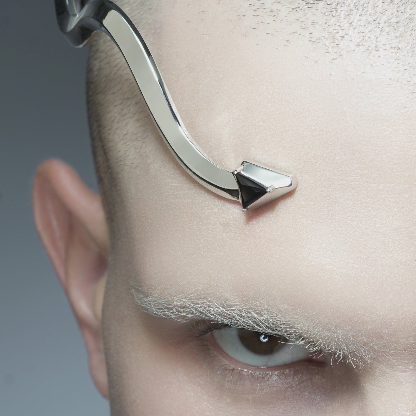 SERPENT CONTOUR CIRCLET