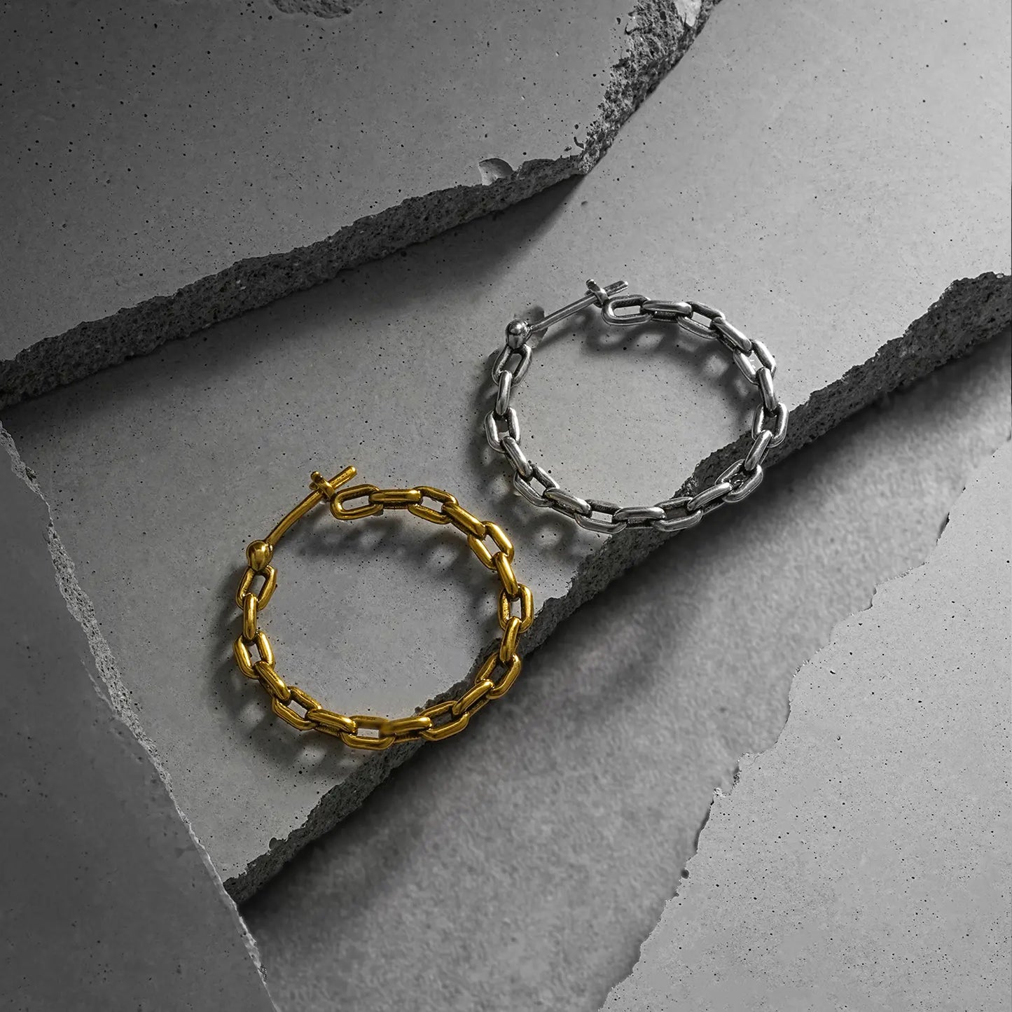 INDUSTRIAL CHAIN EARRINGS