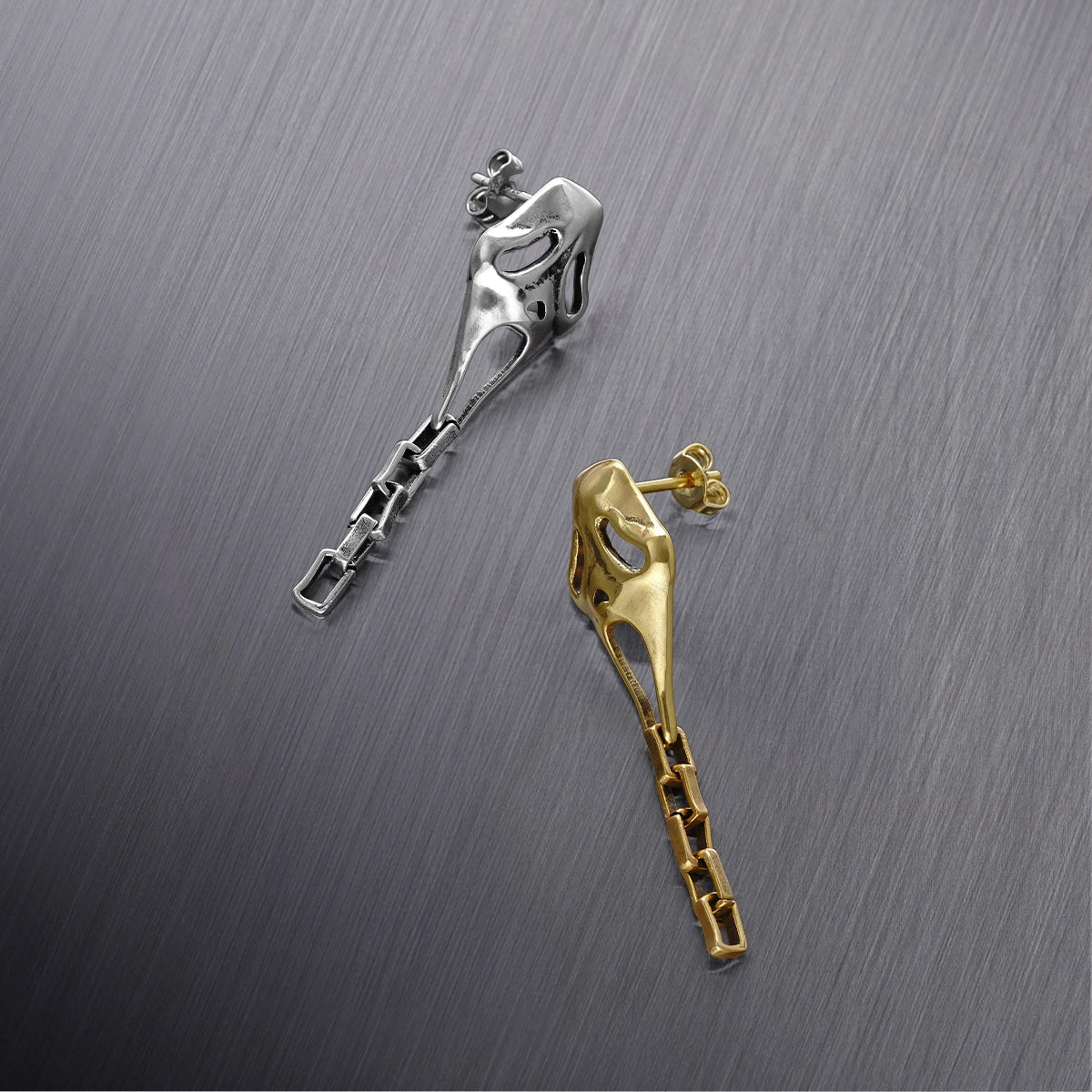 SKULL CHAIN EARRINGS