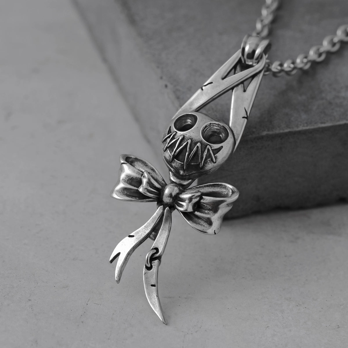 BOWTIE RABBIT NECKLACES