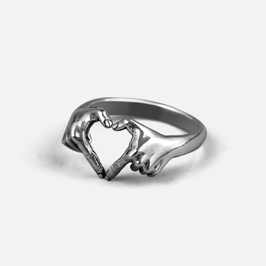 HEART CONNECTION RING