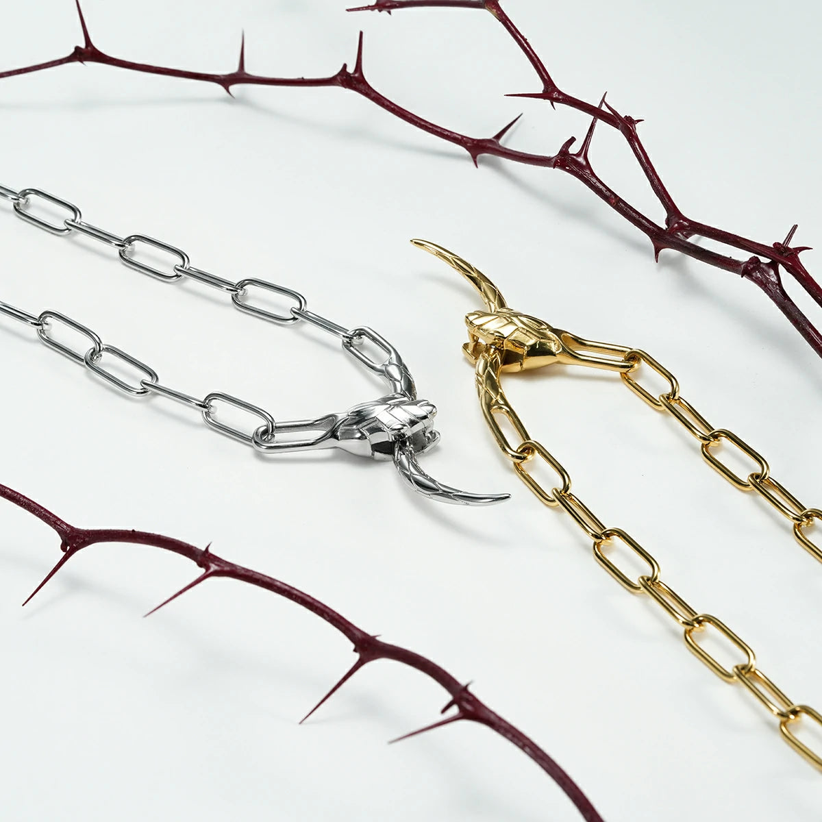 VIPER COIL NECKLACE
