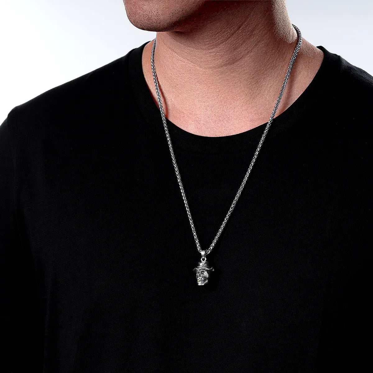 WILD WEST REBEL NECKLACES