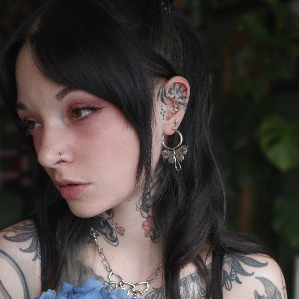 ENCHANTED FLUTTER EARRINGS