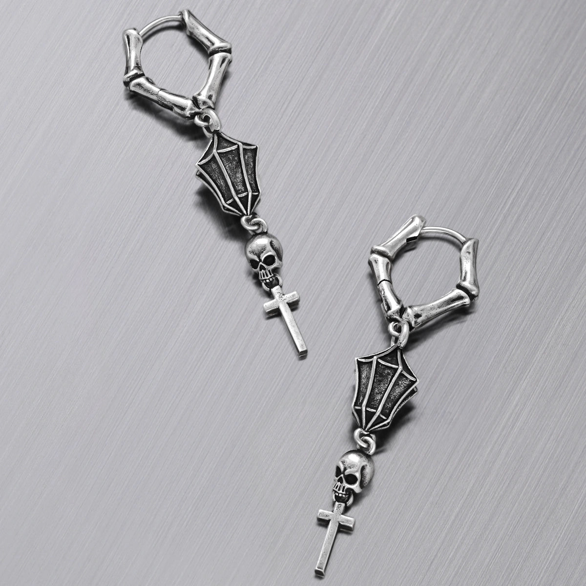 SKULL LANTERN EARRINGS
