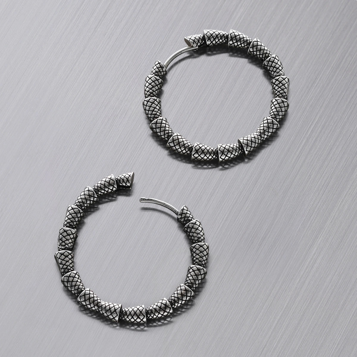 DRAGON SPINE EARRINGS