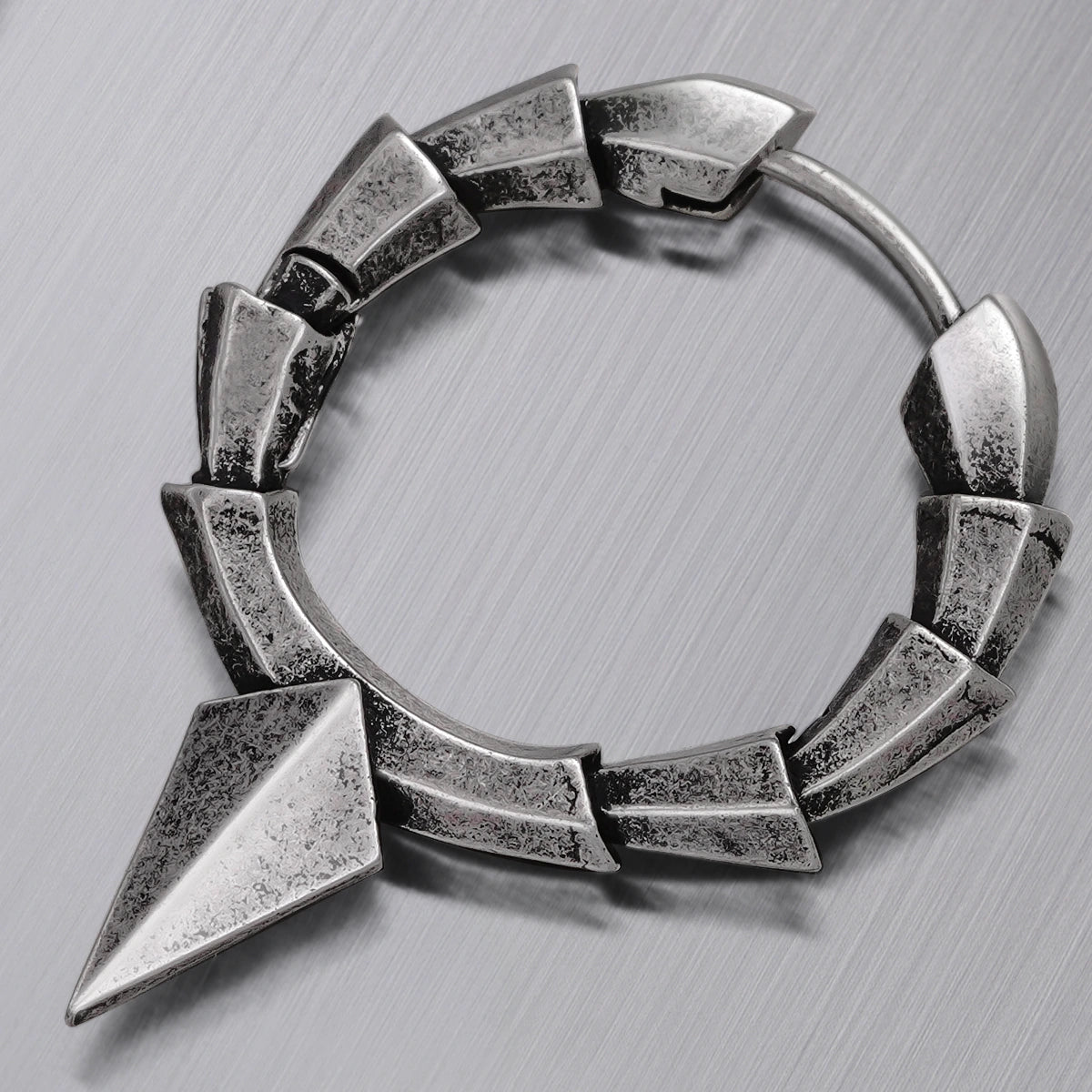 GEOMETRIC ARMOR EARRINGS