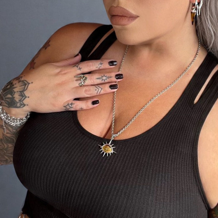 GOLDEN VISION NECKLACE