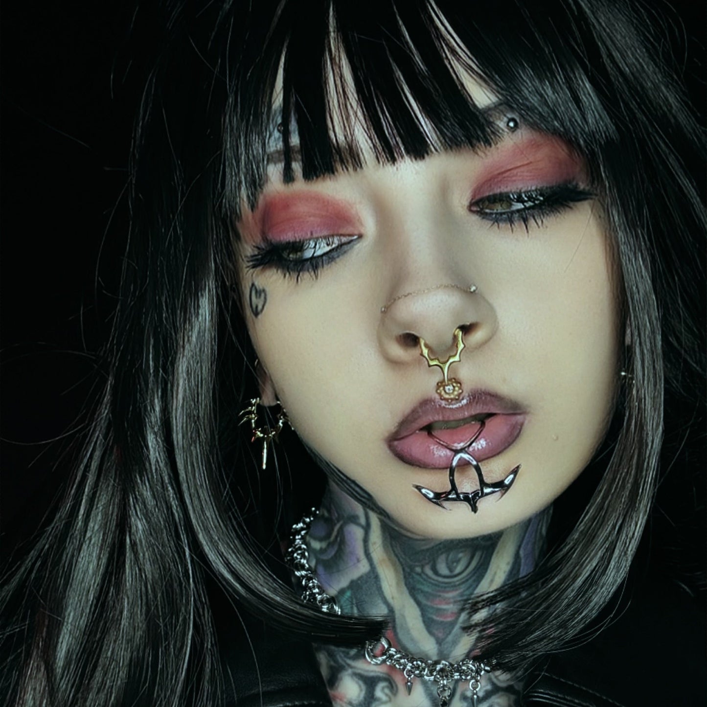 SIGIL SPINE LIP CUFF