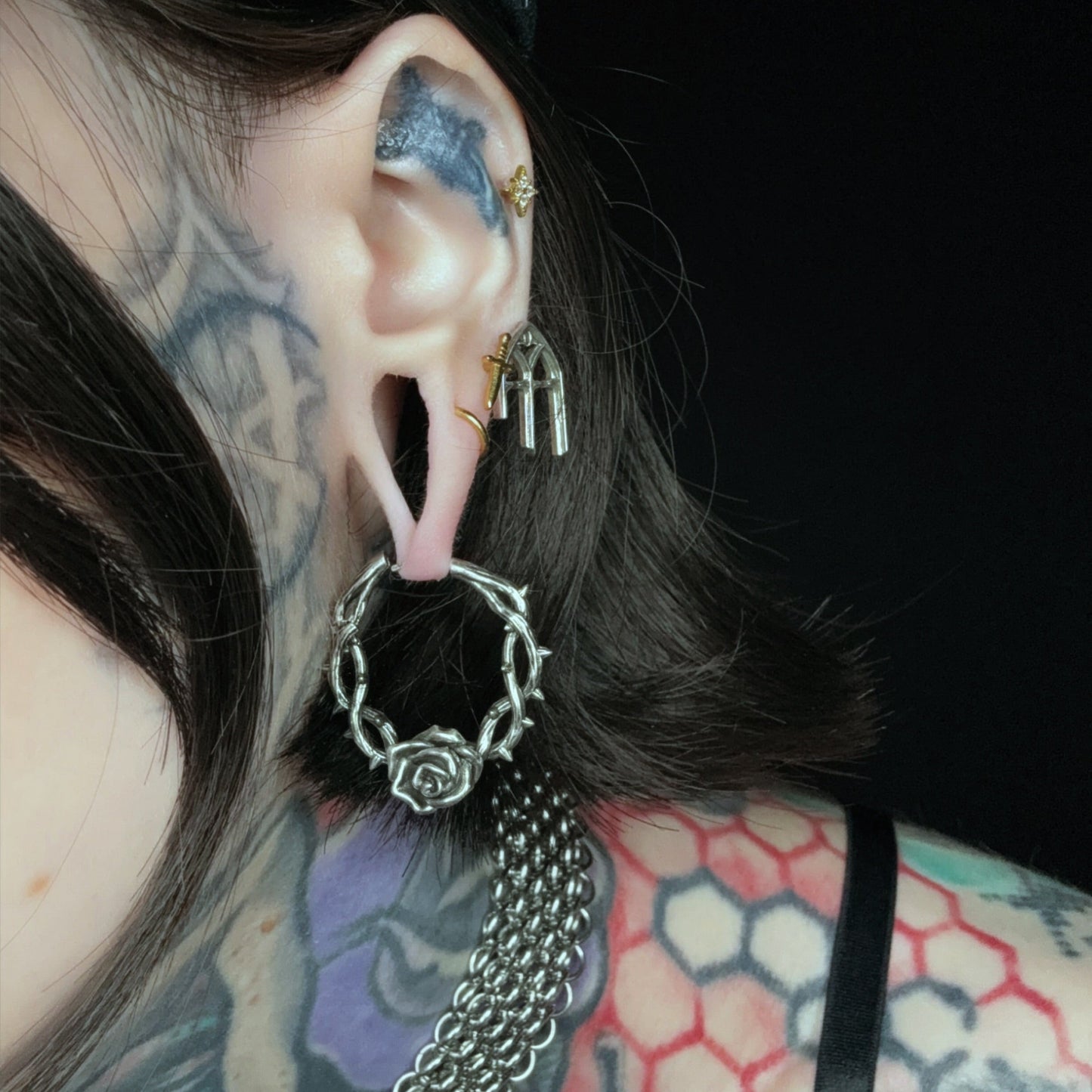 ROSE EMBRACE EARRINGS