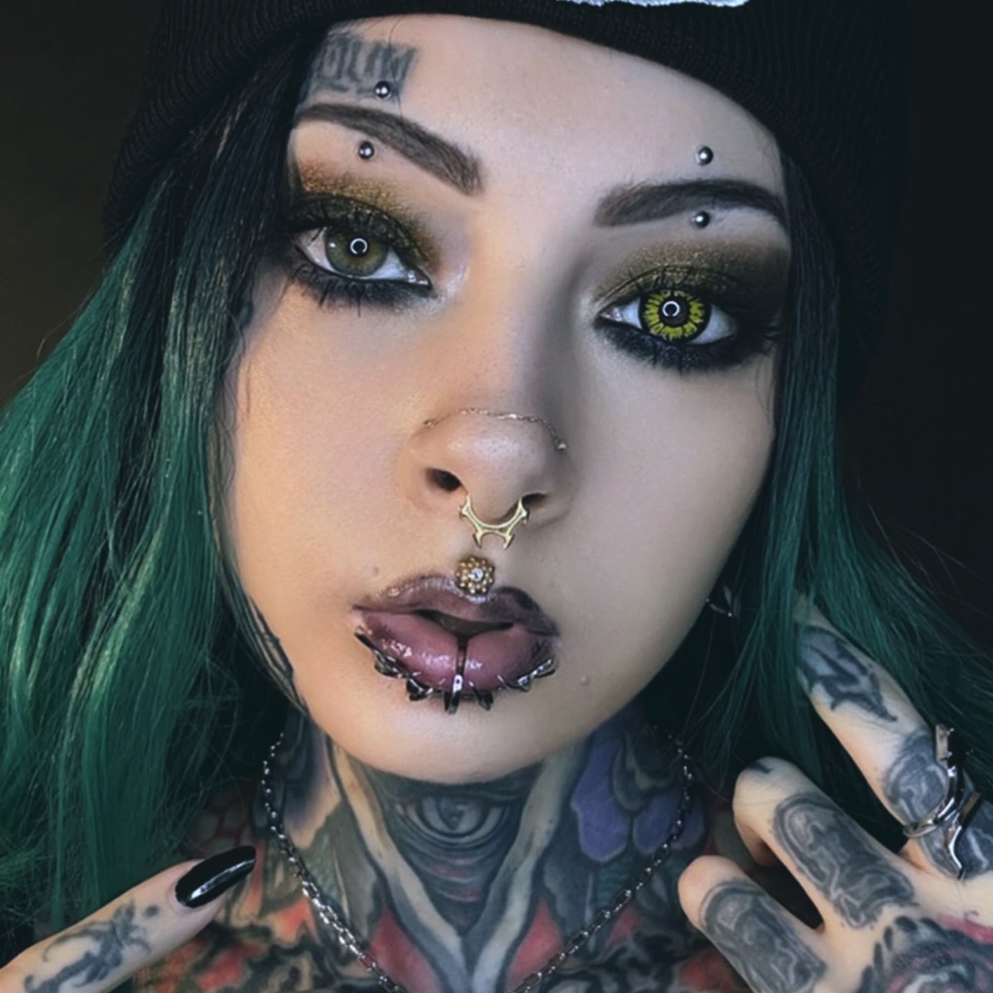 FANGS CLICKER