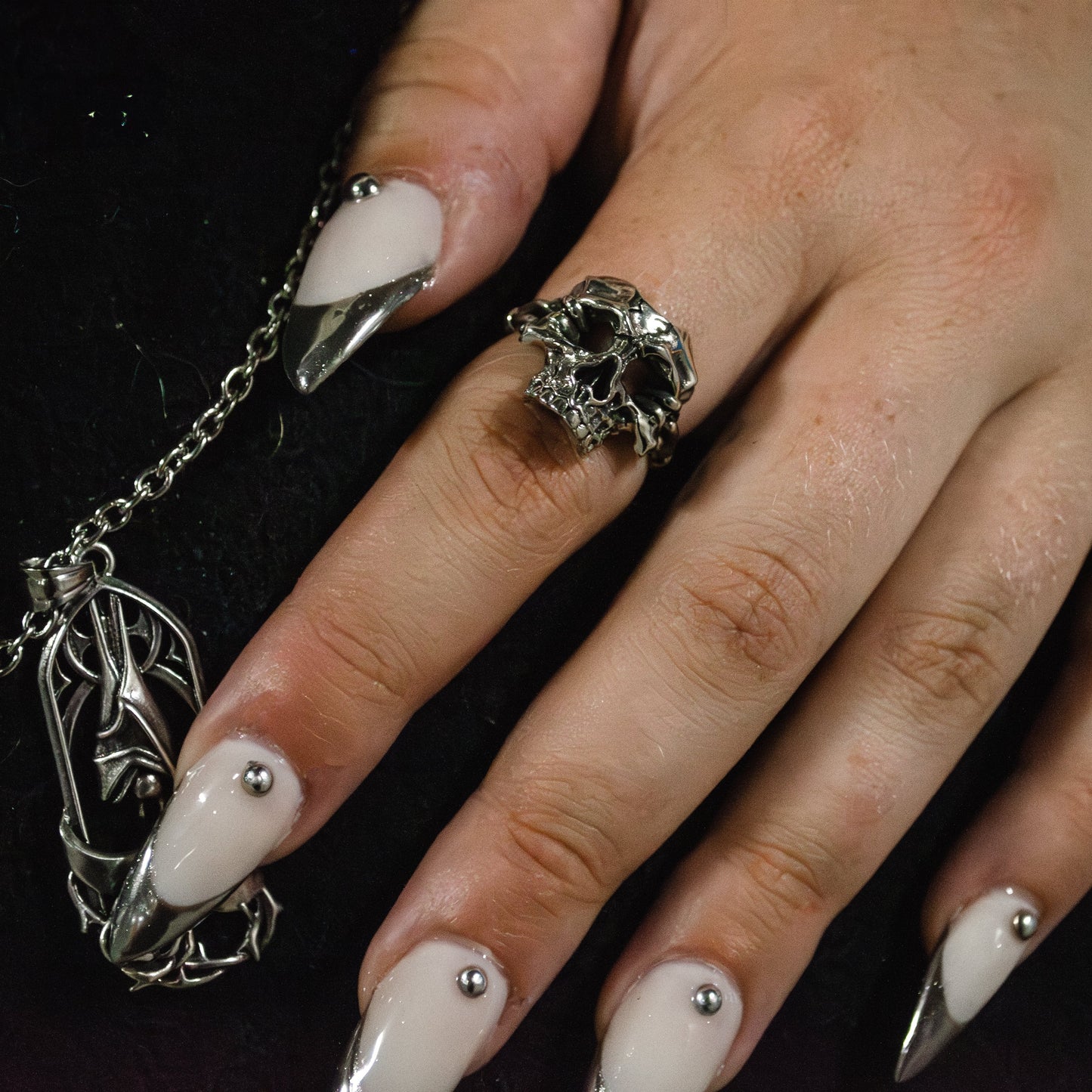 BAGUE EMBLÈME CRÂNE