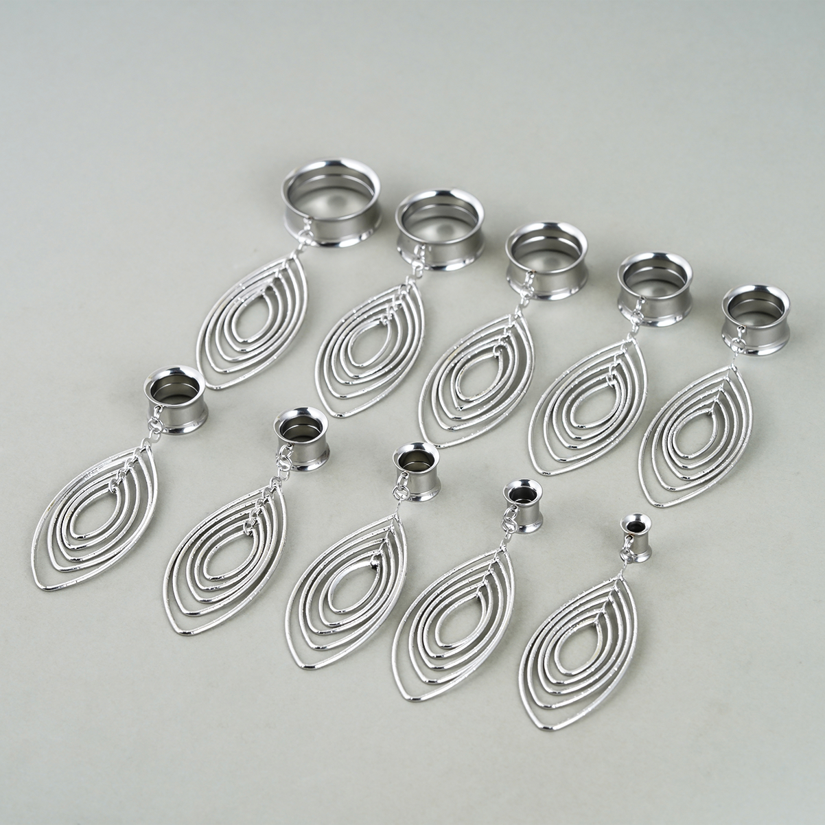 LAYERED ELLIPSE DANGLES