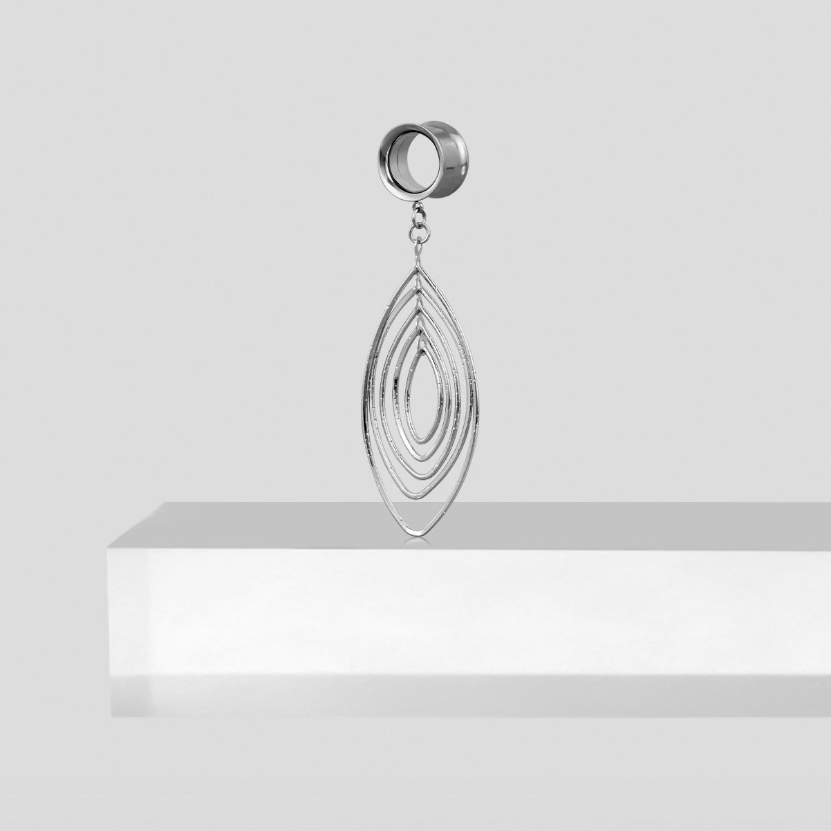 LAYERED ELLIPSE DANGLES