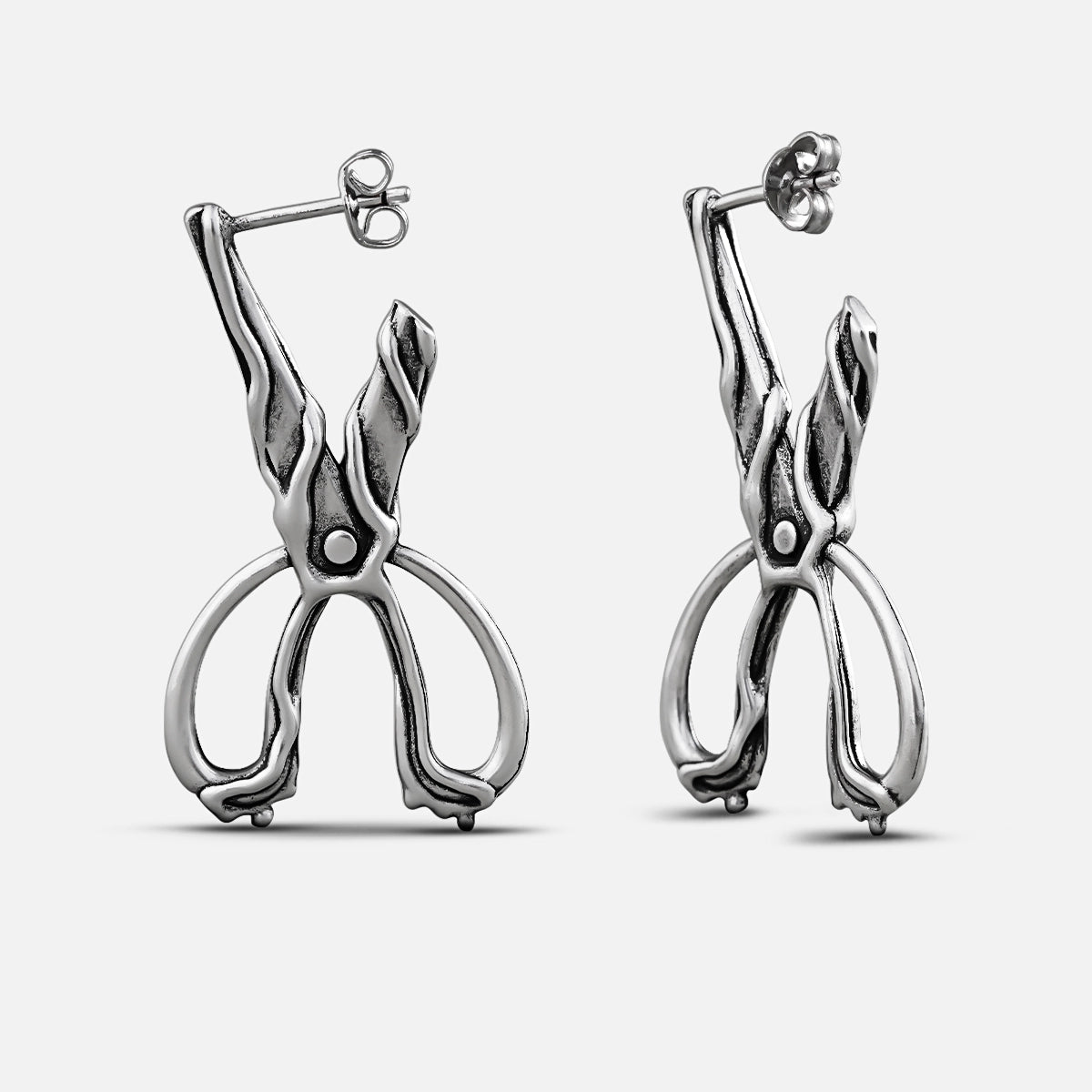 AVANT-GARDE SCISSORS EARRINGS