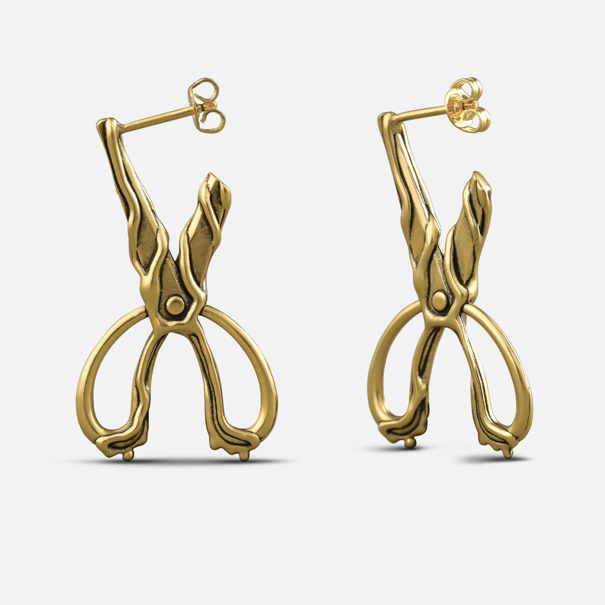AVANT-GARDE SCISSORS EARRINGS