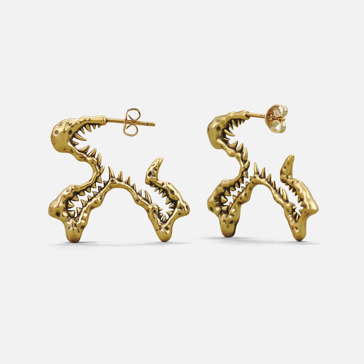 TWISTED FANG EARRINGS