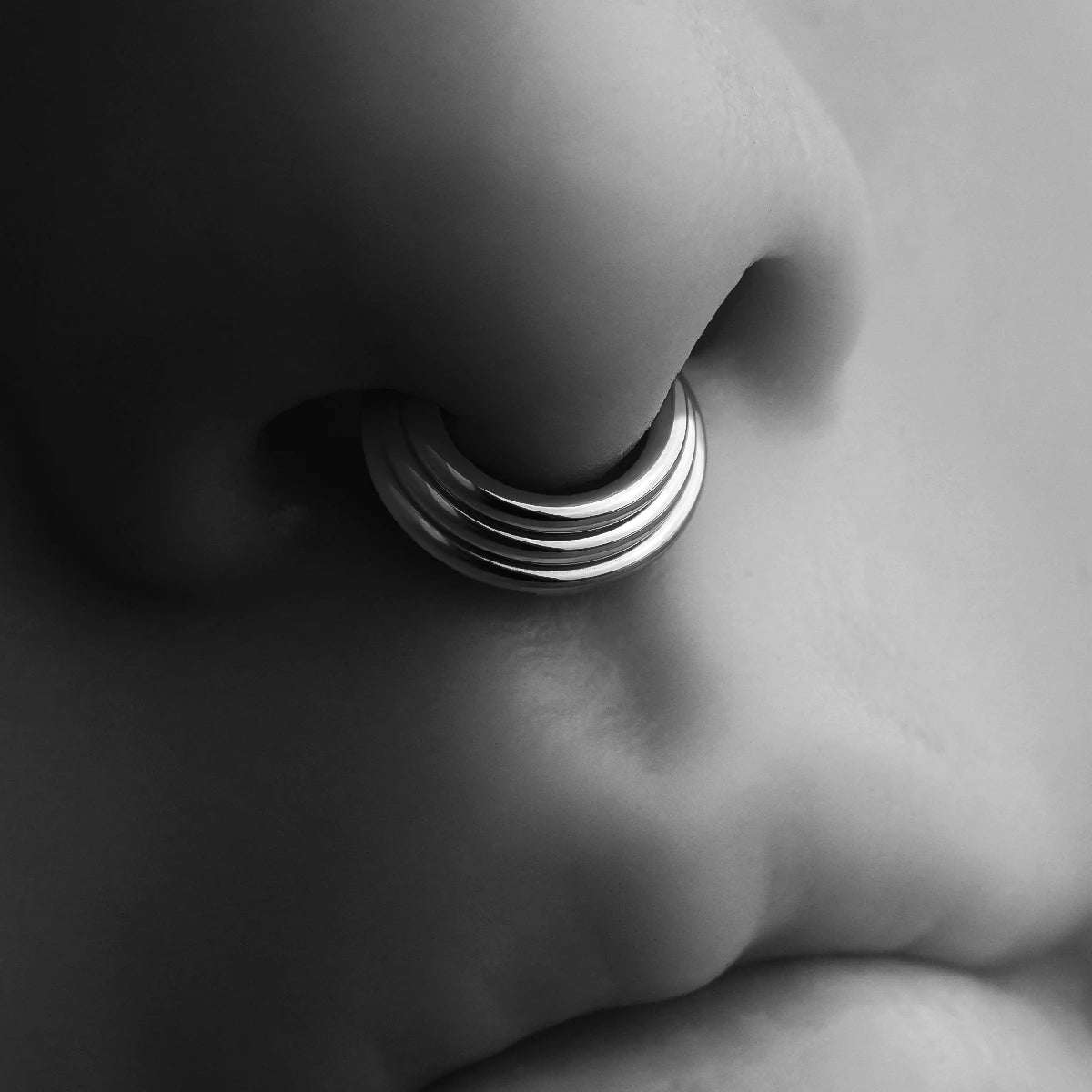 MINIMAL ELEGANCE TITANIUM SEPTUM CLICKER