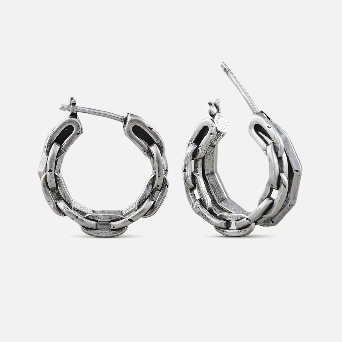 URBAN UNITY CHAIN EARRINGS