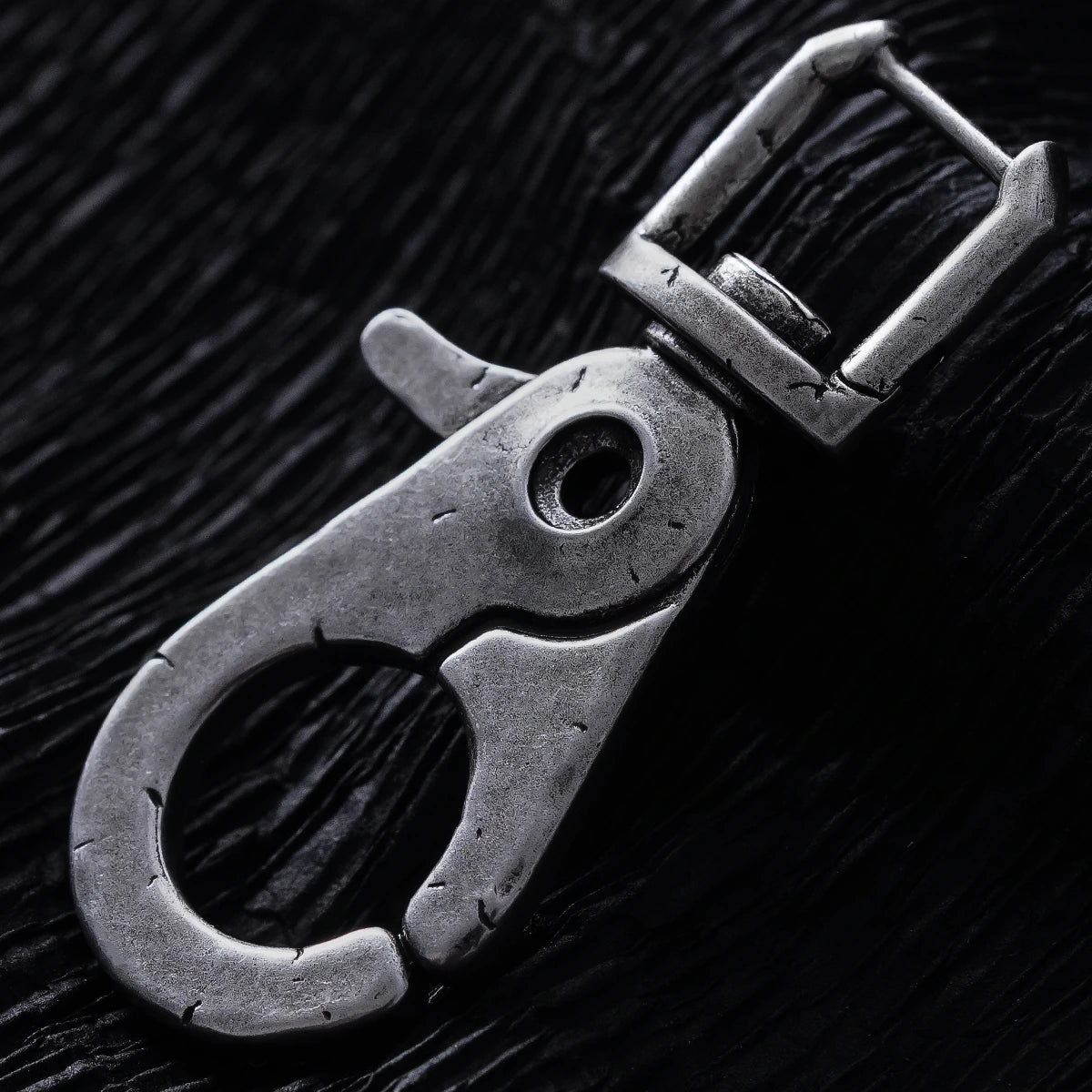 CARABINER CHIC EARRINGS