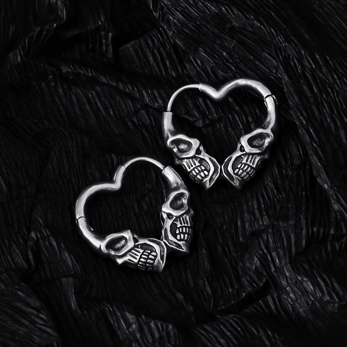 HEART SKULL EARRINGS