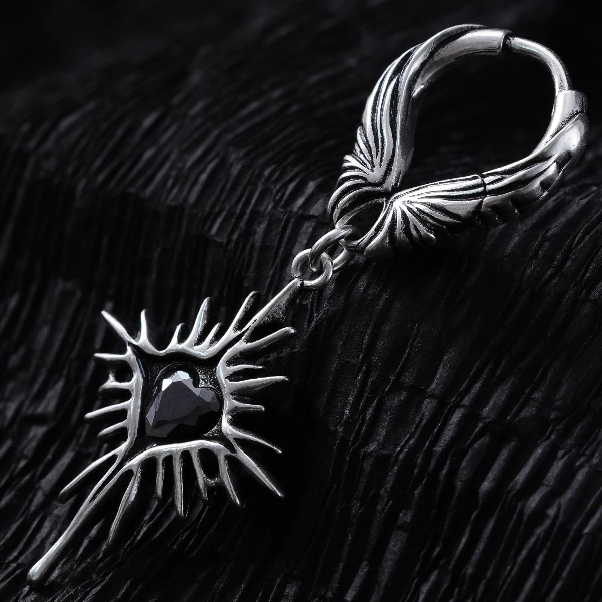 WINGED HEARTBURST EARRINGS