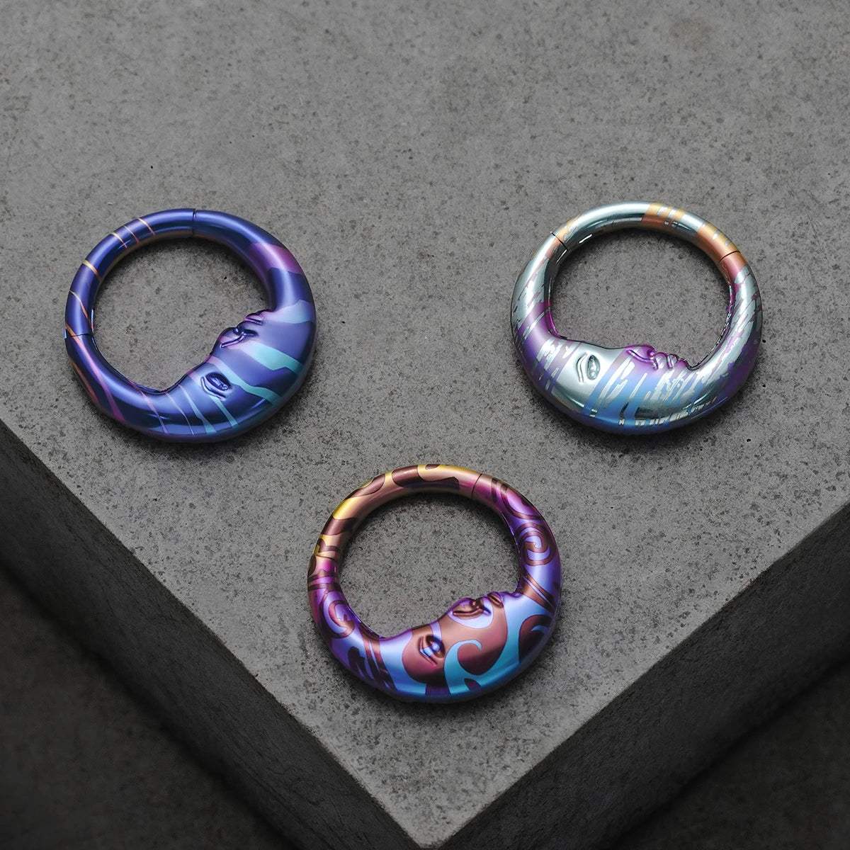 LUNAR WHIMSY TITANIUM CLICKER