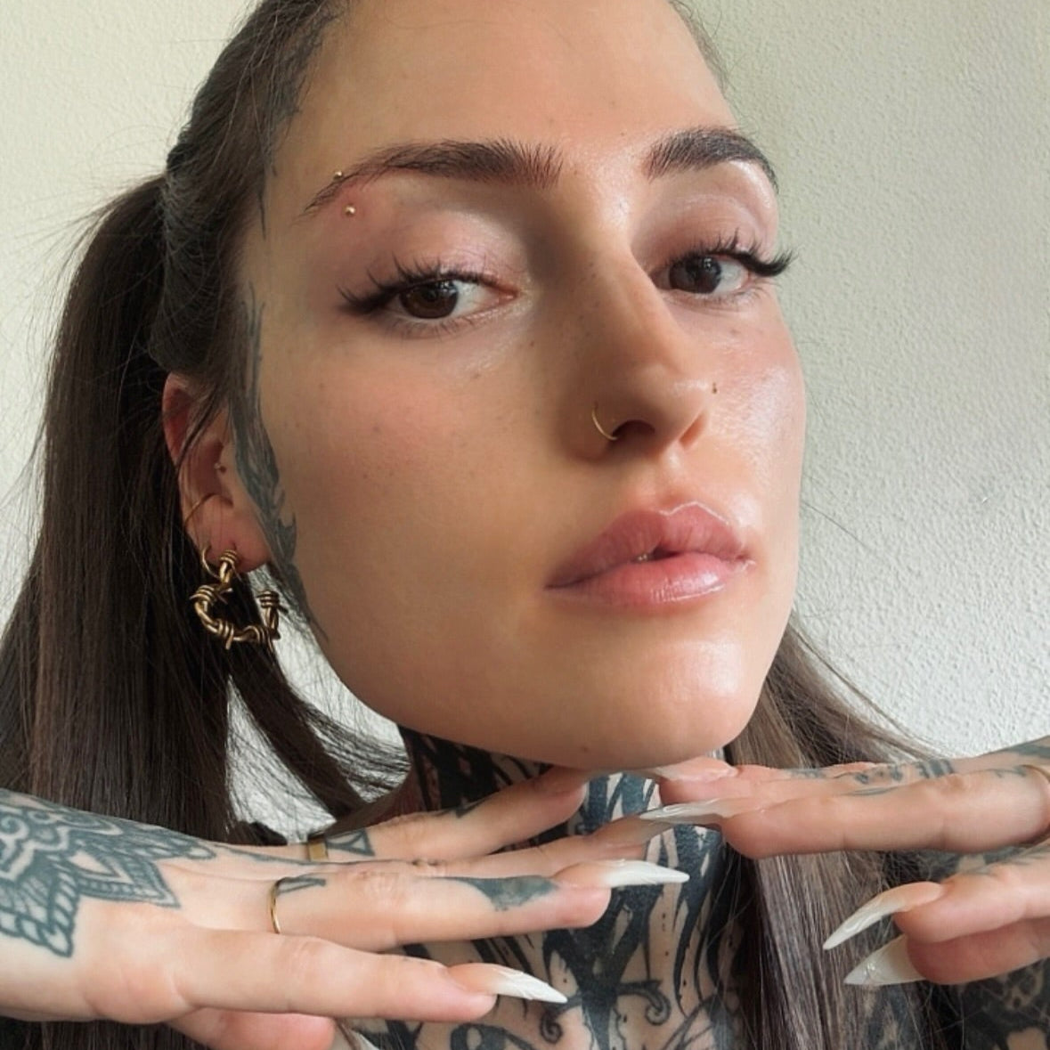 BARBED LOVE EARRINGS