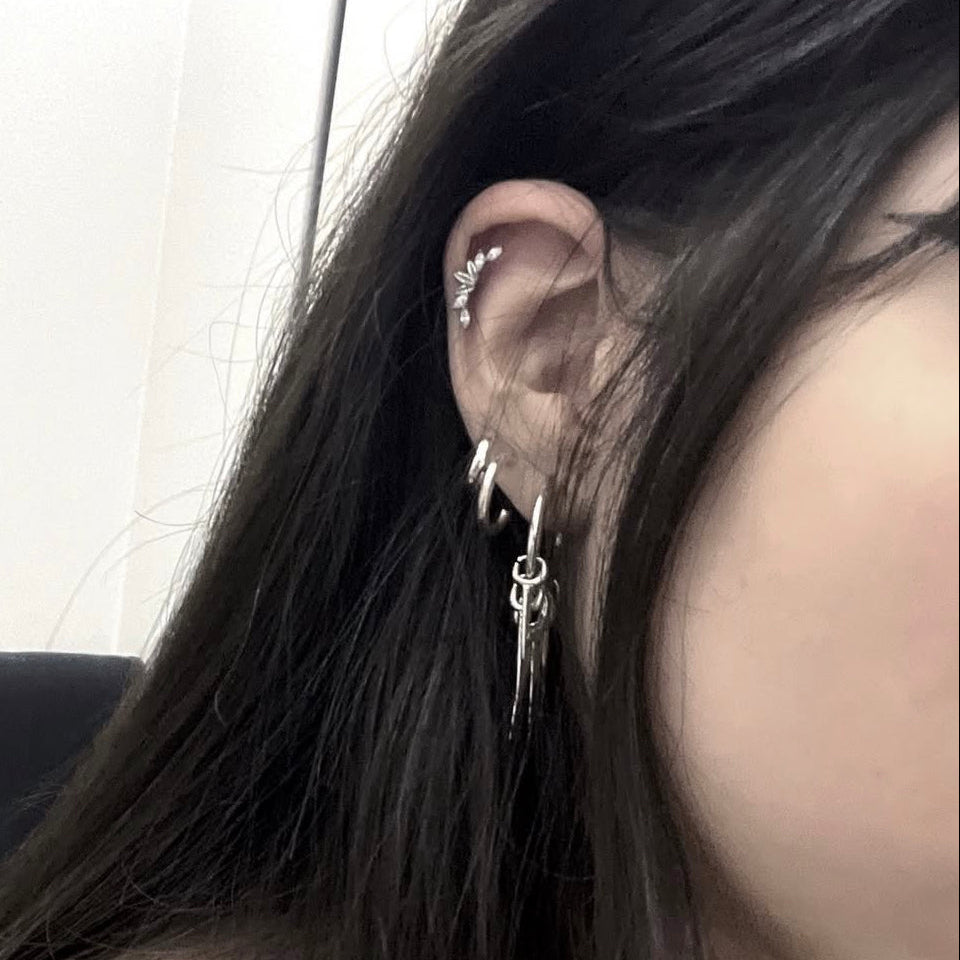 REGAL BLOSSOM FLAT BACK STUD