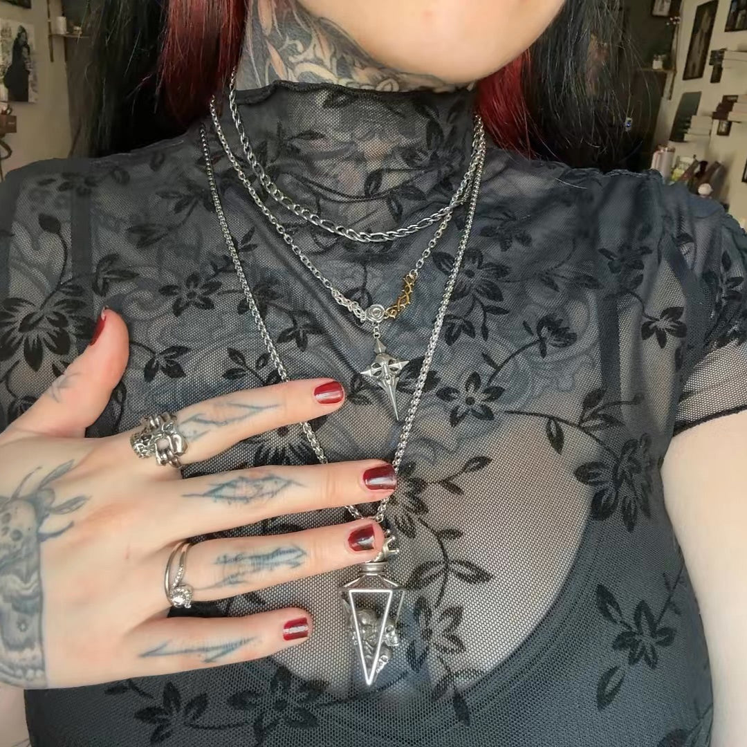SKULL PRISON NECKLACE