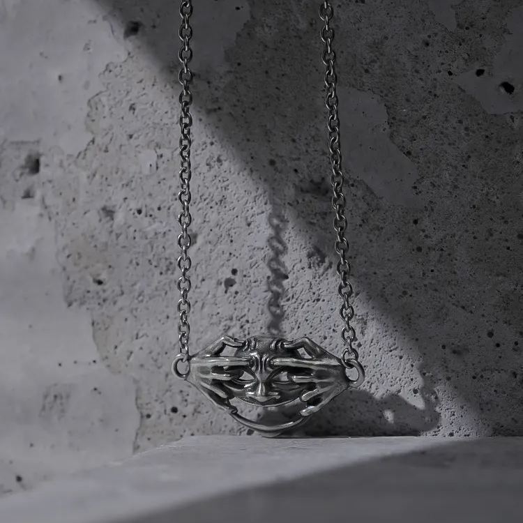 GEHEIMNISSE ENTDECKEN HALSKETTEN